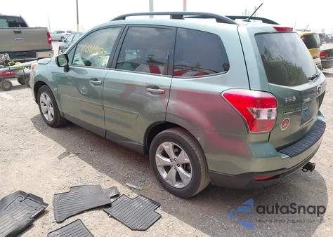 2015 Subaru Forester 2.5I Premium z USA, uszkodzony, nr VIN JF2SJADC1FH813486